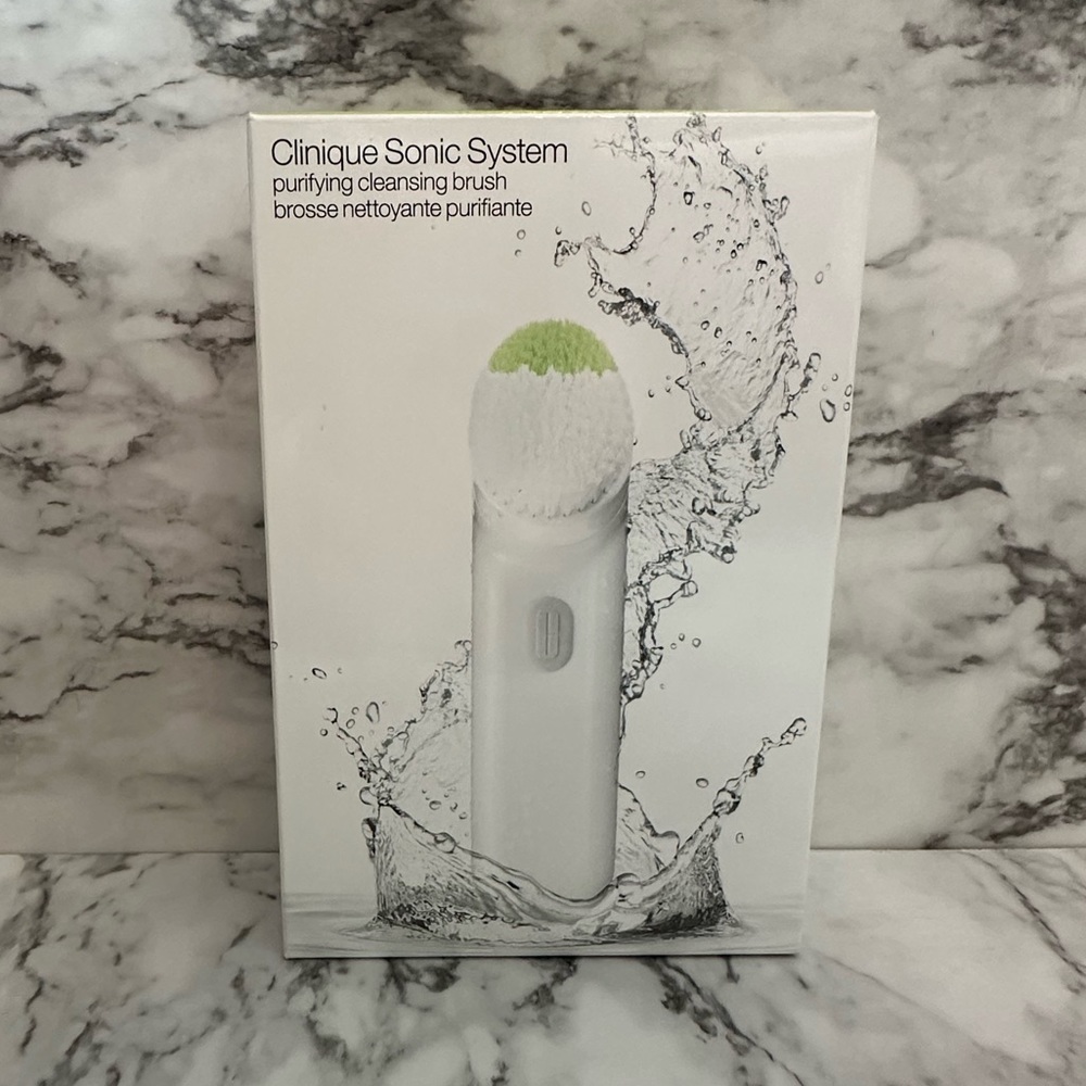 Clinic facial cleaning brush